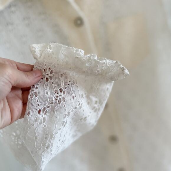 Vintage 70s Daisy lace ruffle off white wide collar button down blouse size M - Picture 6 of 11